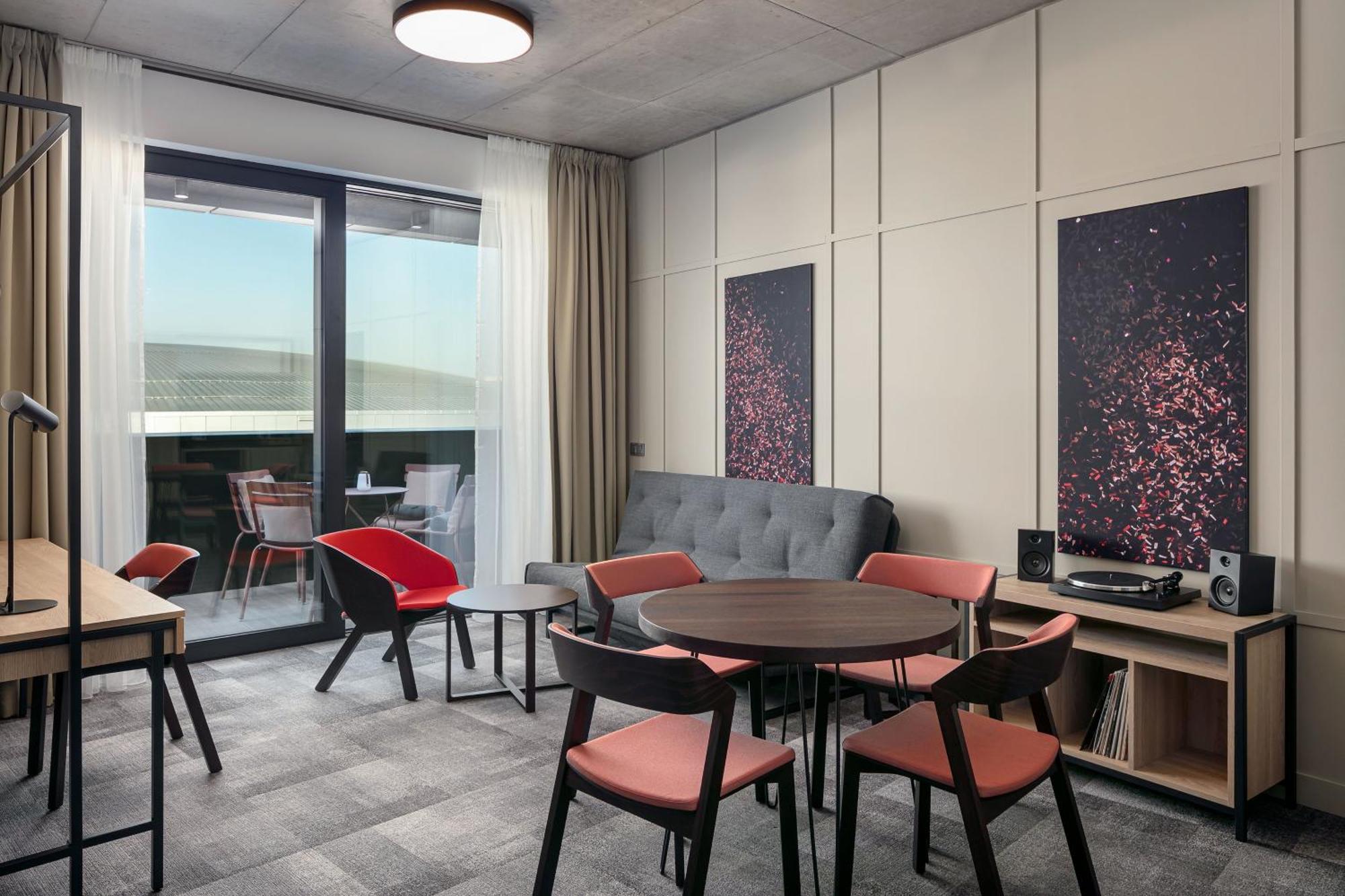 Stages Hotel Prague, A Tribute Portfolio Hotel Εξωτερικό φωτογραφία