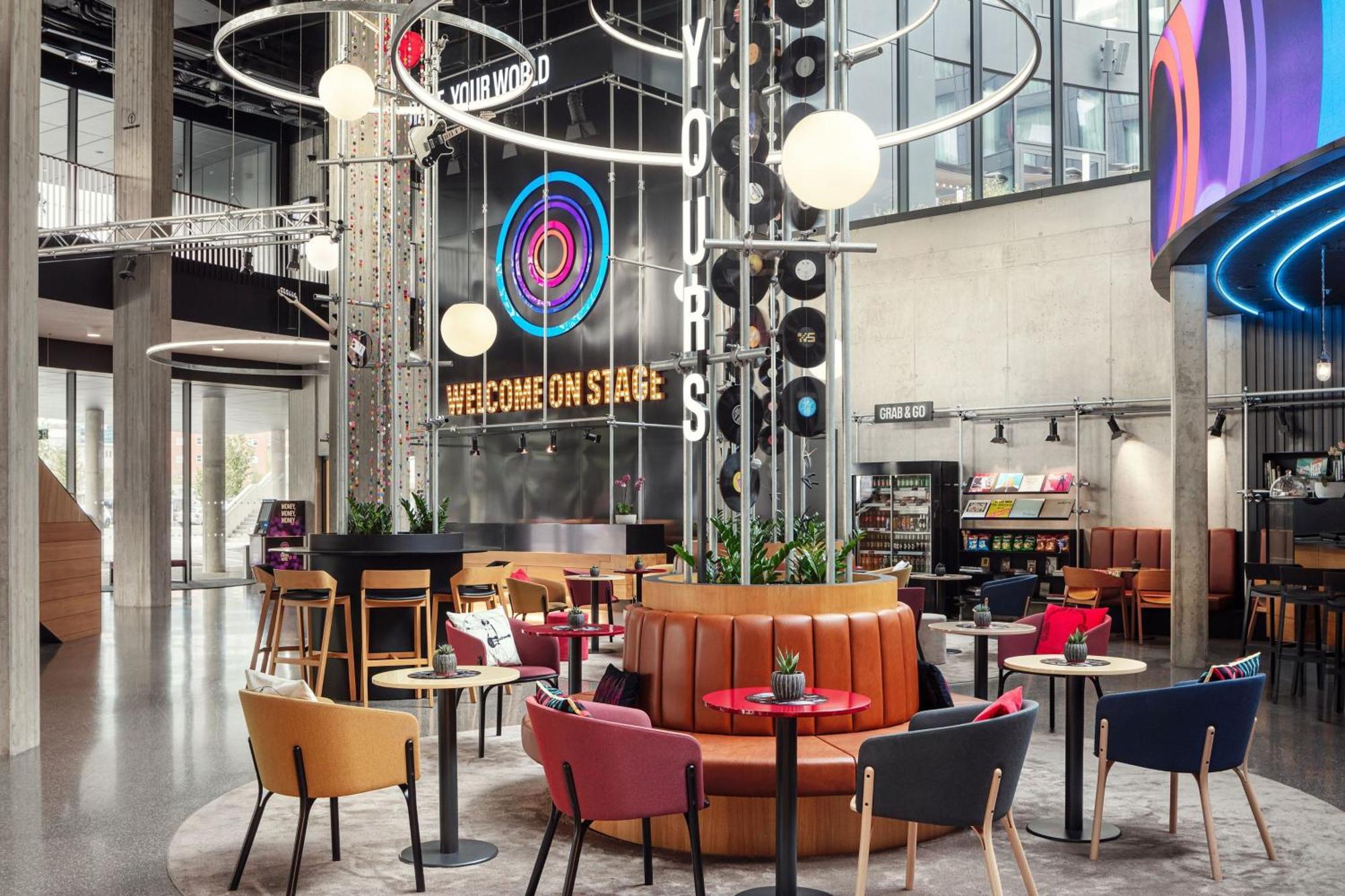 Stages Hotel Prague, A Tribute Portfolio Hotel Εξωτερικό φωτογραφία