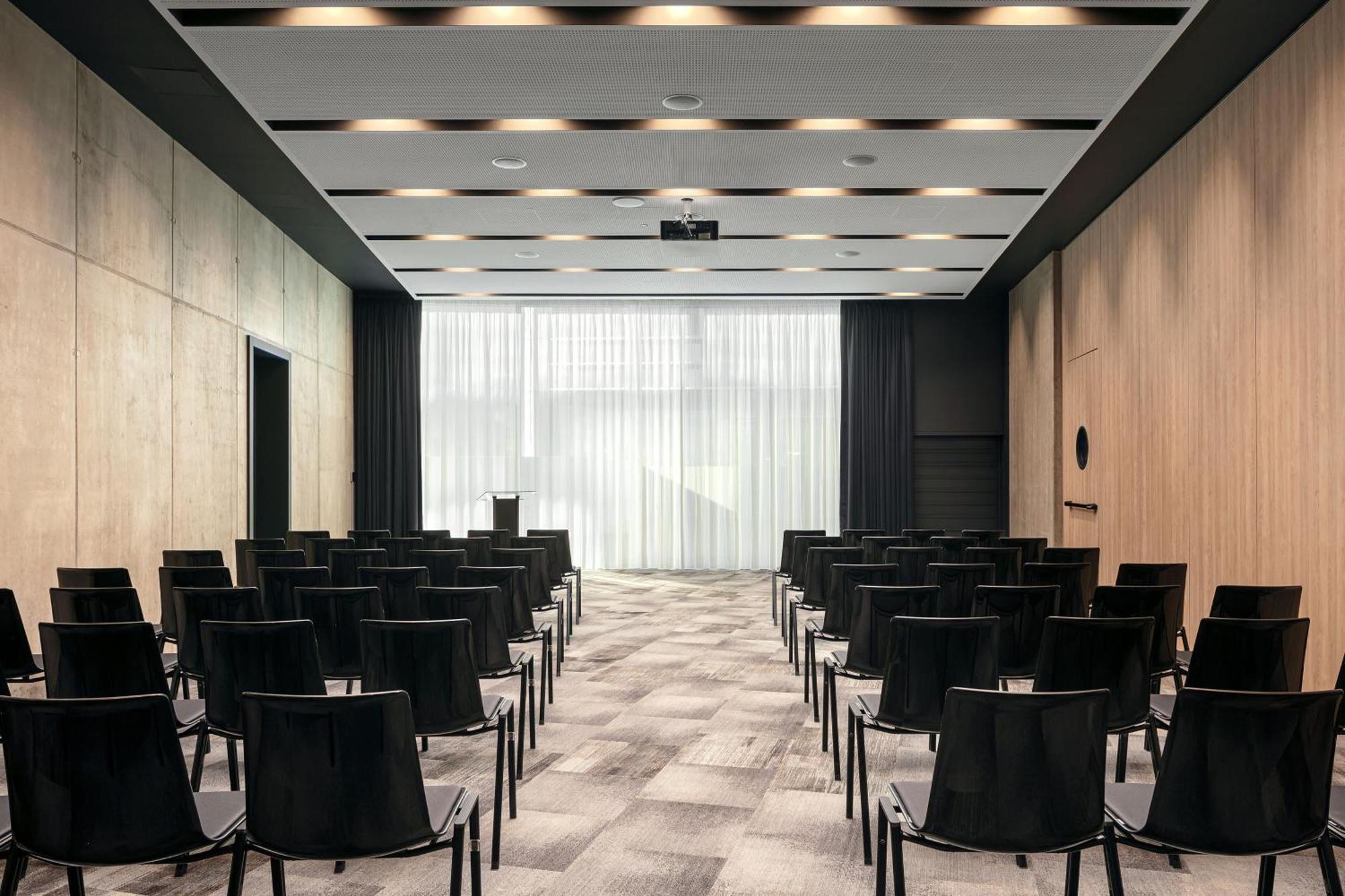 Stages Hotel Prague, A Tribute Portfolio Hotel Εξωτερικό φωτογραφία